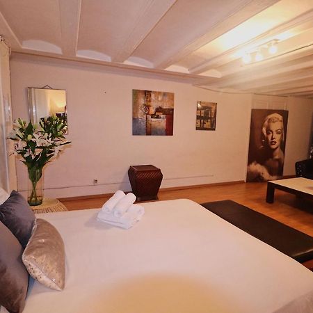 Efate Rooms Barcelona Exterior photo